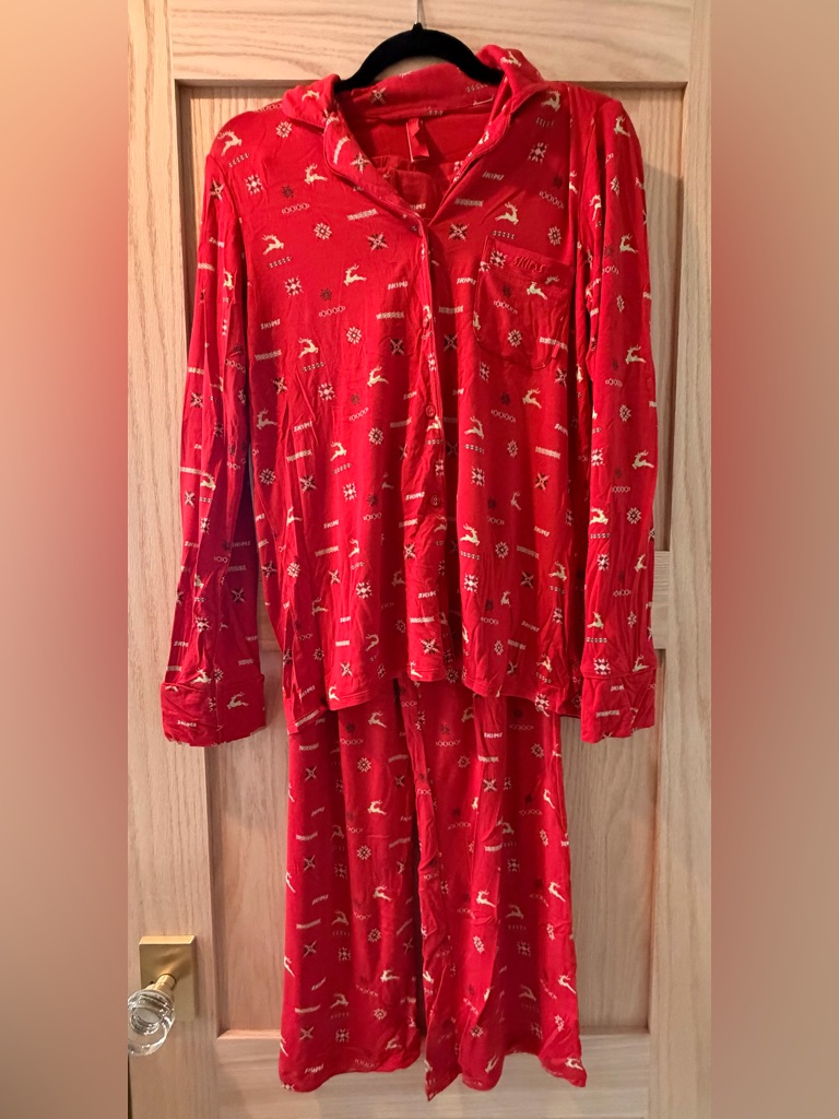 Skims Le Sleep Long Sleeve Button Up Set- Cranberry Vintage Reindeer Print